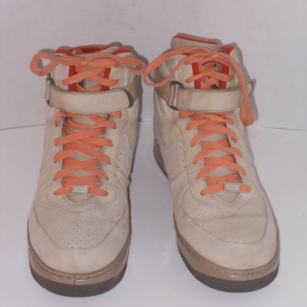 THE BEST OF BOTH WORLDS NIKE'S SPECIAL EDITION - Picture 8 of 9